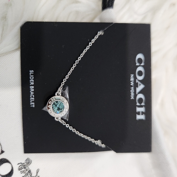 🔹️COACH🔹️ Open Circle Slider Bracelet NWT - Picture 3 of 8